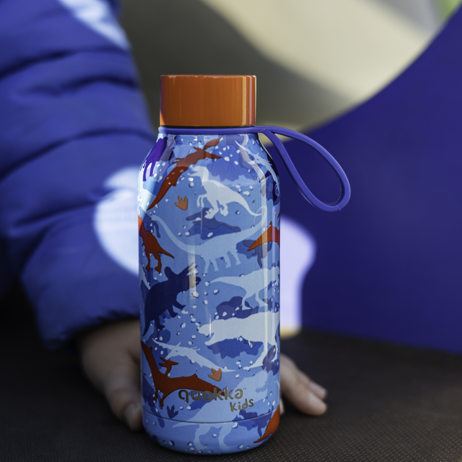 SOLID KIDS WITH STRAP - DINOSAURS 330 ML